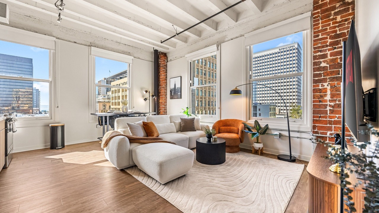 Photo of Livingroom in Gaslamp Quarter