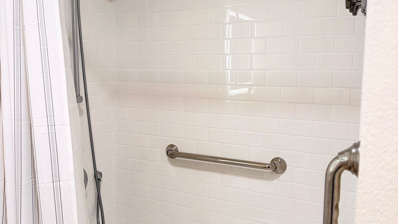 Photo of Bathroom in Pajaro Dunes
