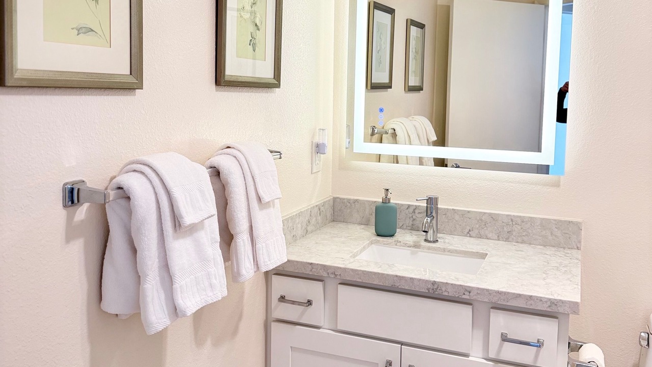 Photo of Bathroom in Pajaro Dunes