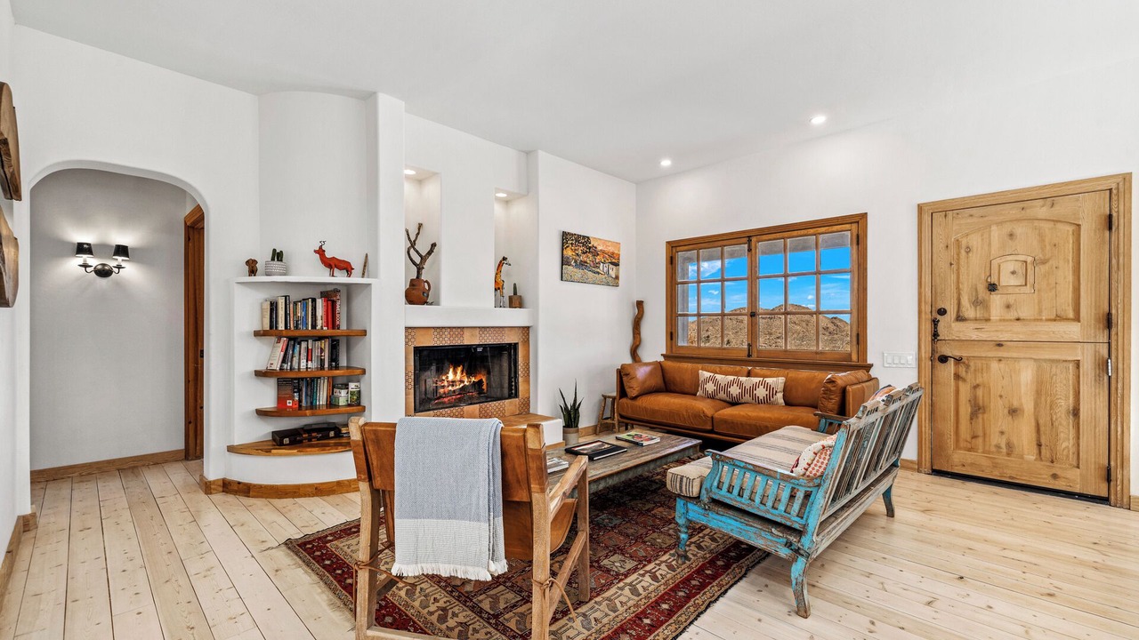 Photo of Livingroom in Joshua Tree Highlands