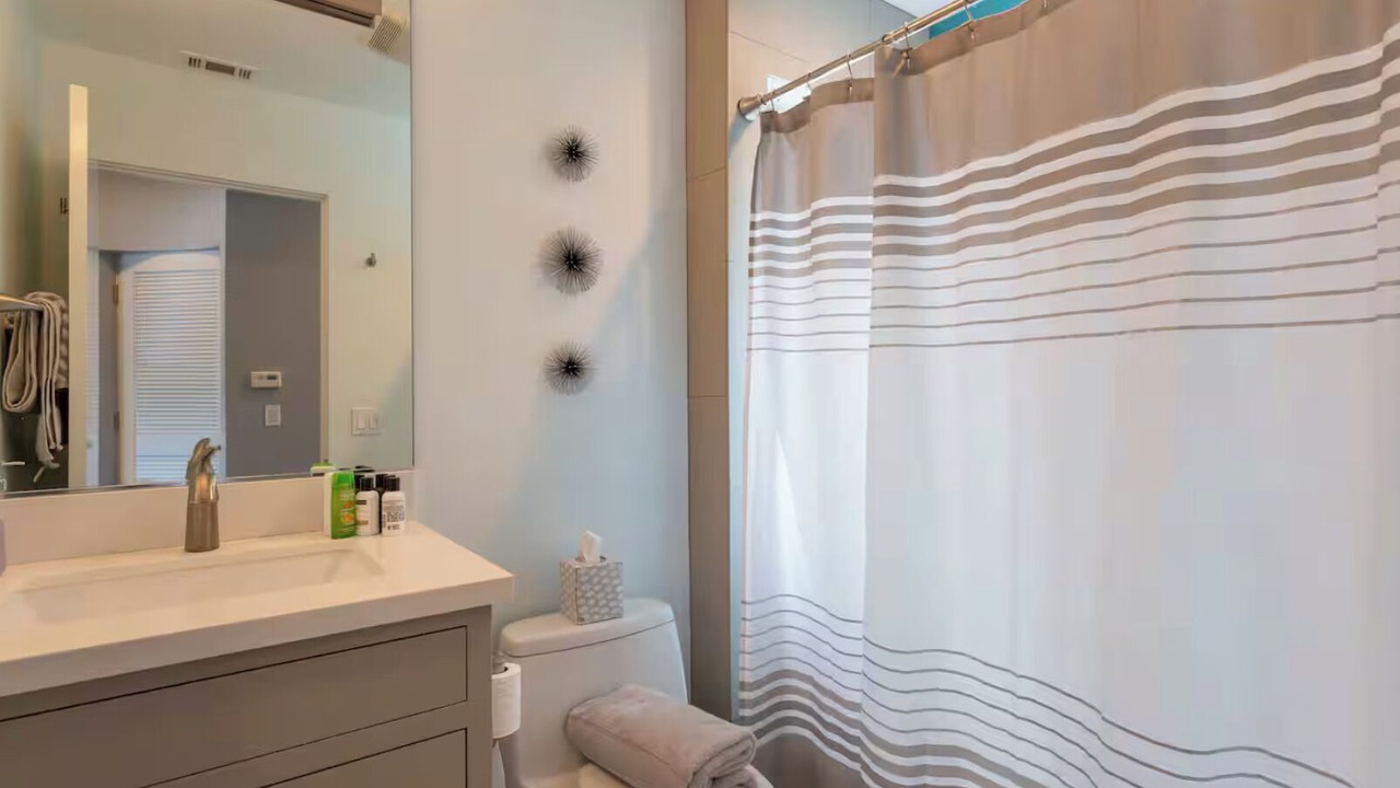 Photo of Bathroom in Coronado