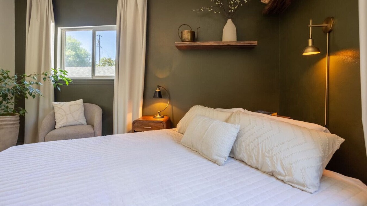 Photo of Bedroom in Chico