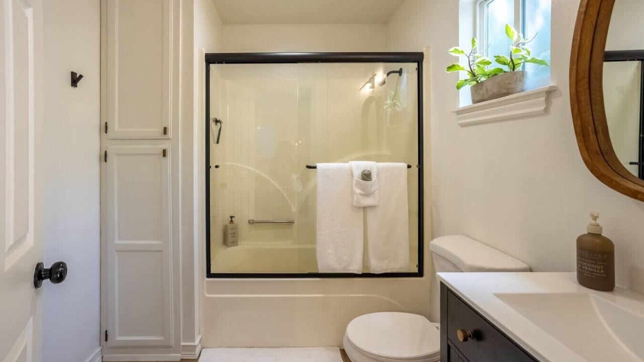 Photo of Bathroom in Chico