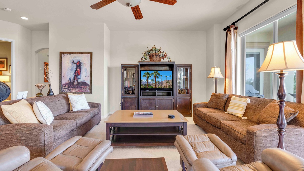 Photo of Livingroom in Indio