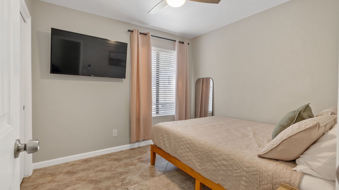 Photo of Bedroom in Visalia