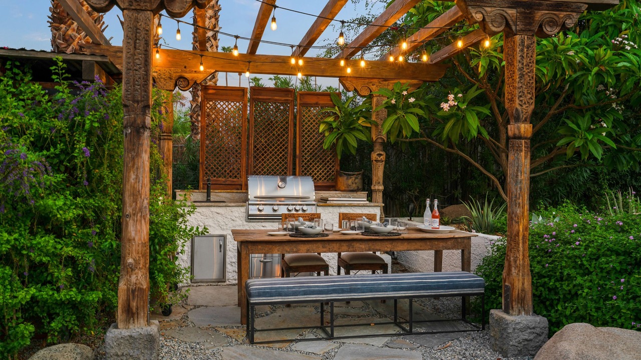 Photo of Outdoor in Magnesia Falls Cove