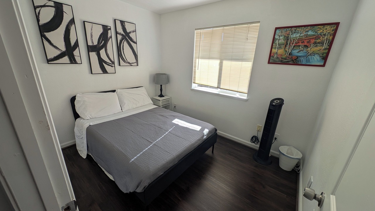 Photo of Bedroom in May Valley