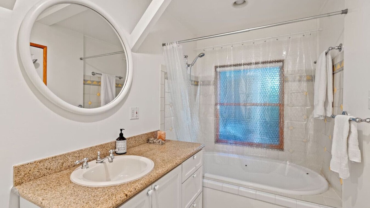 Photo of Bathroom in Bernal Heights
