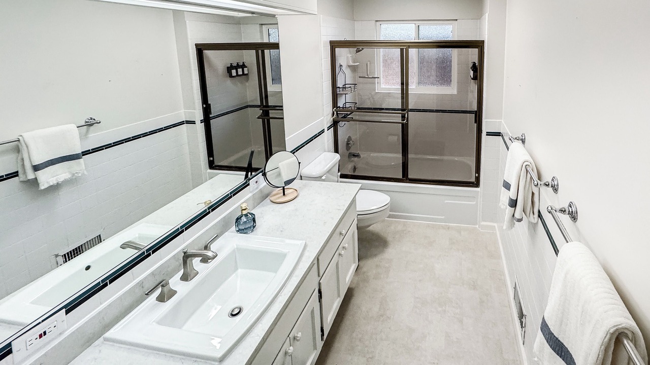 Photo of Bathroom in Central Davis