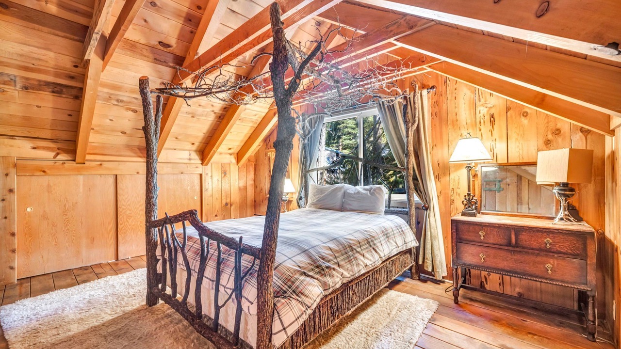 Photo of Bedroom in McKinney Estates