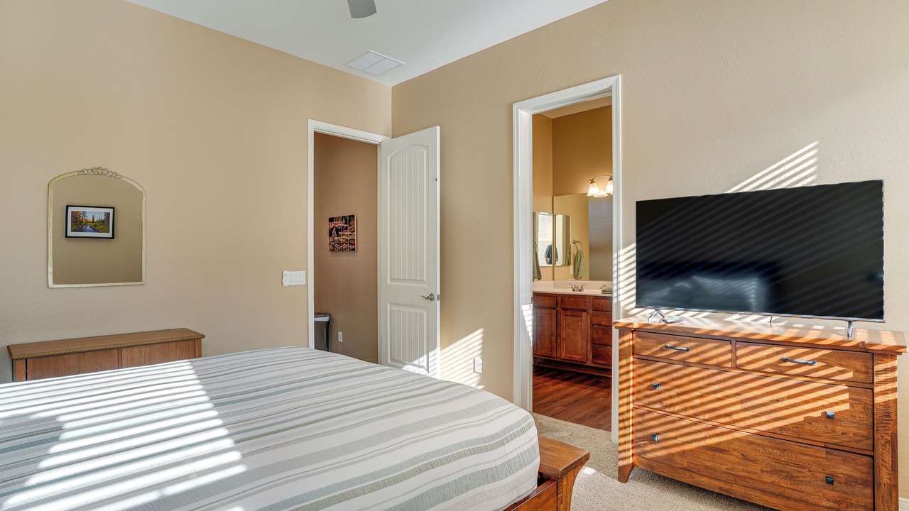 Photo of Bedroom in Granville