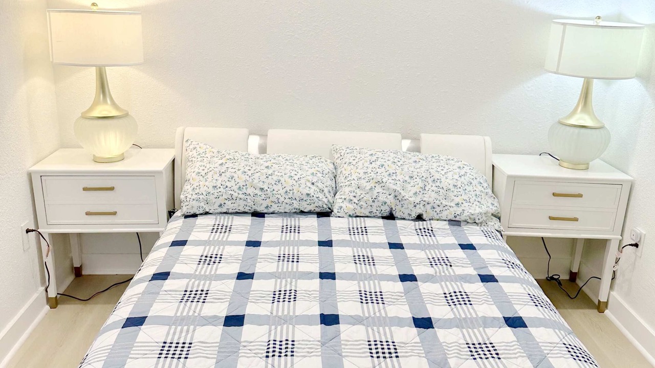 Photo of Bedroom in Hillsboro