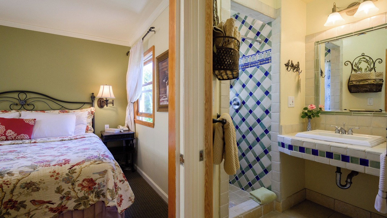 Photo of Bedroom in Marina District