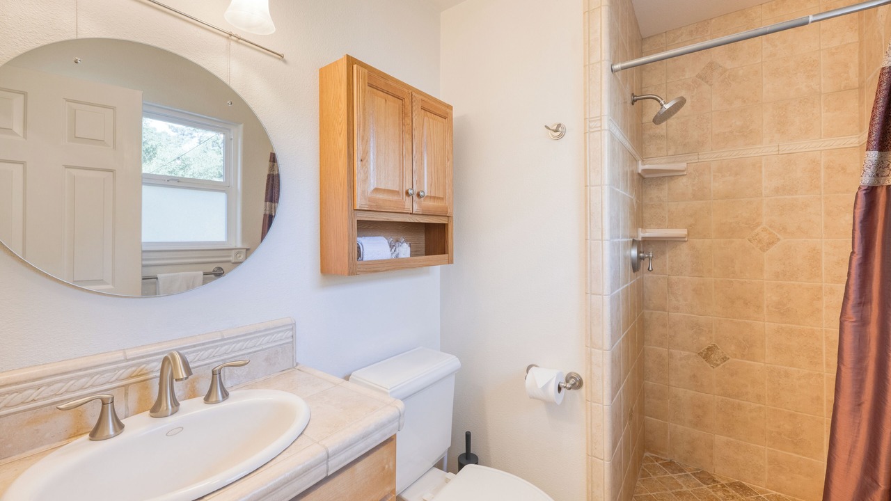 Photo of Bathroom in Freestone
