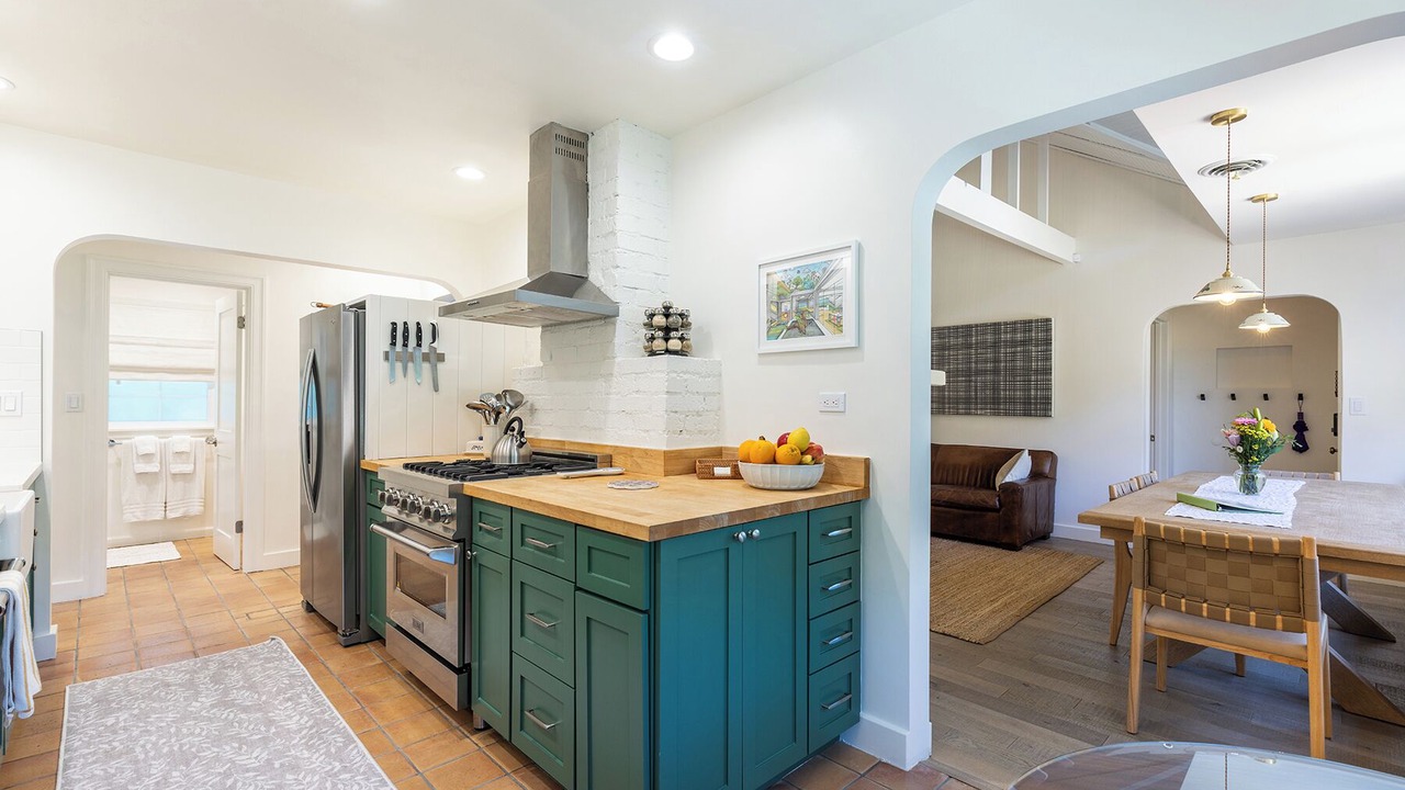 Photo of Kitchen in St. Helena