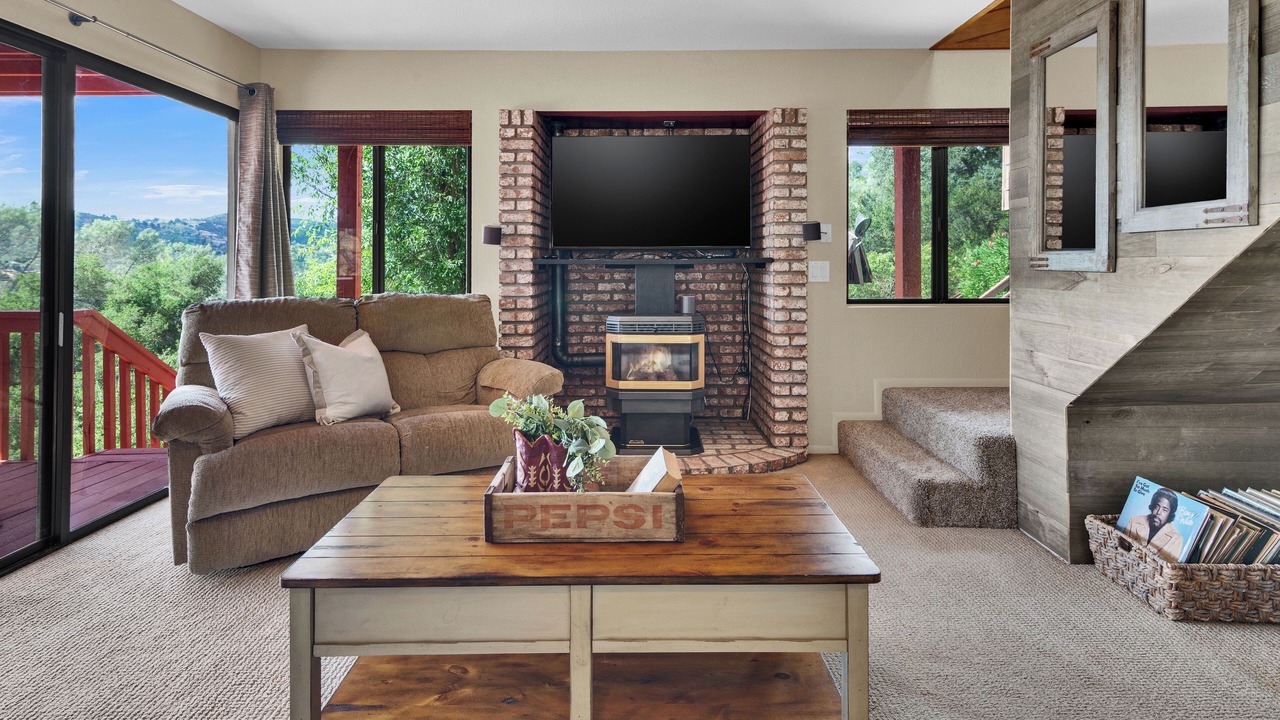 Photo of Livingroom in Oak Shores