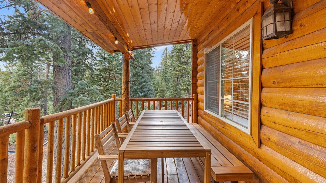 Photo of Outdoor in Meadow View Heights