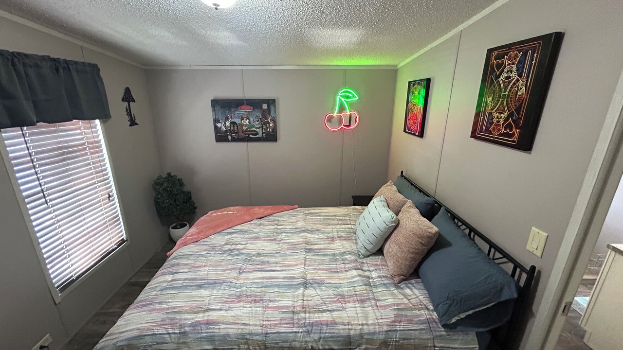 Photo of Bedroom in Bullhead City
