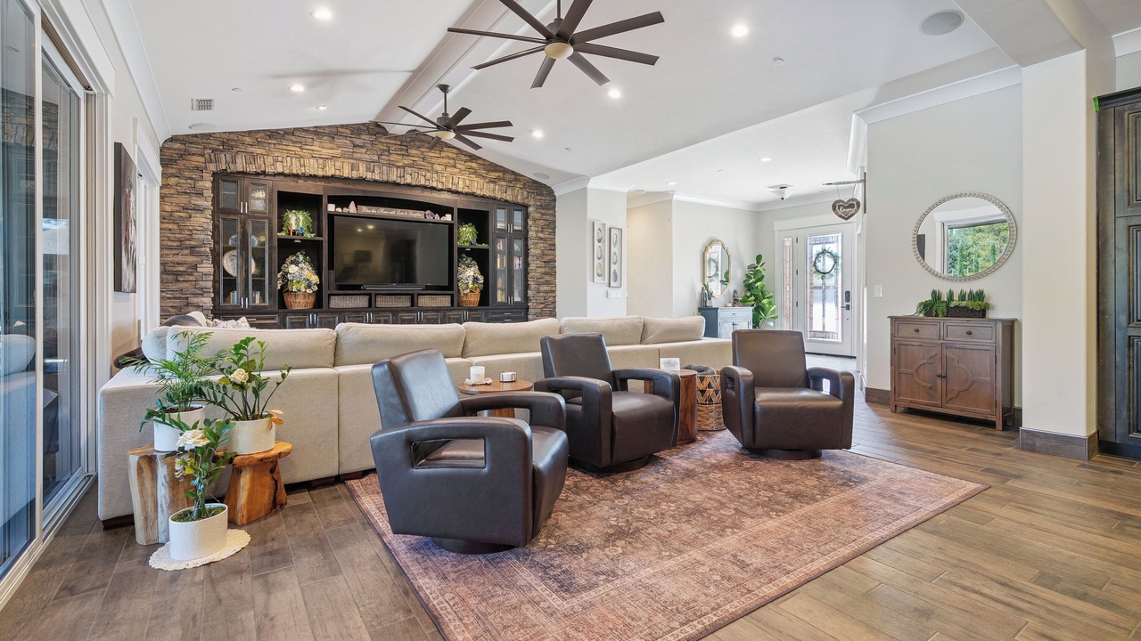Photo of Livingroom in Columbia