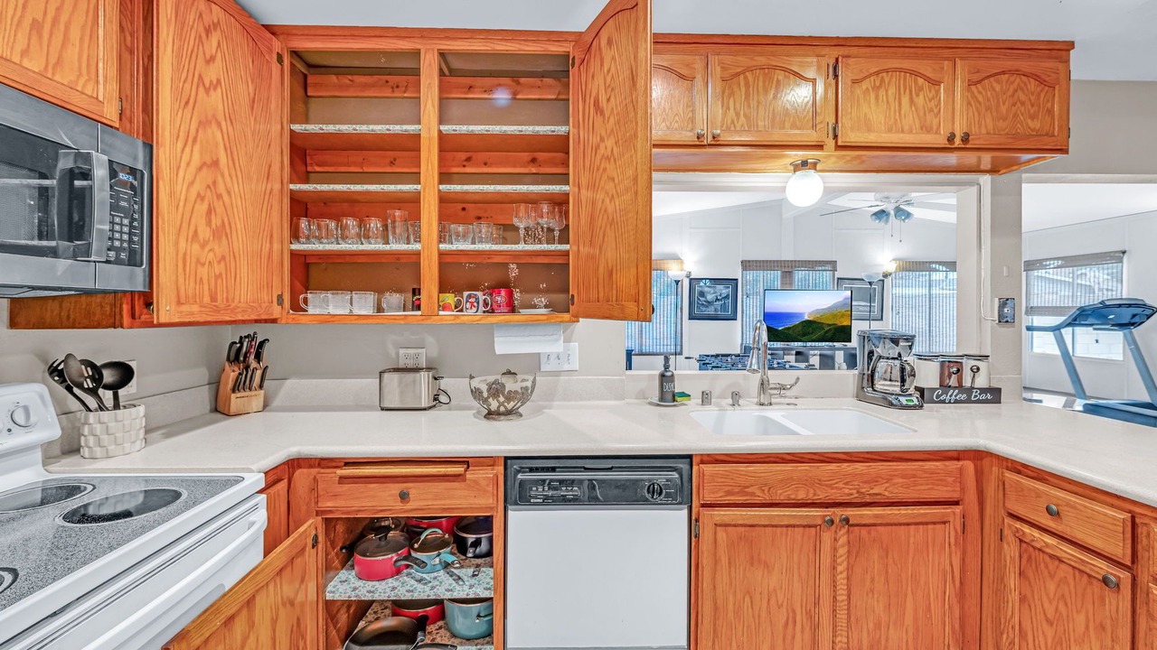 Photo of Kitchen in Southeast Anaheim