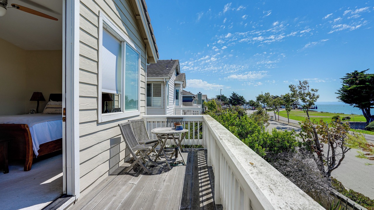 Photo of Patio Balcony in Alameda