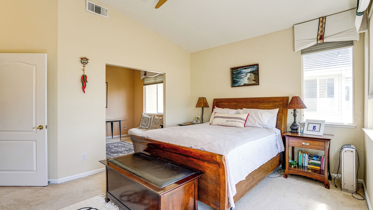 Photo of Bedroom in Alameda