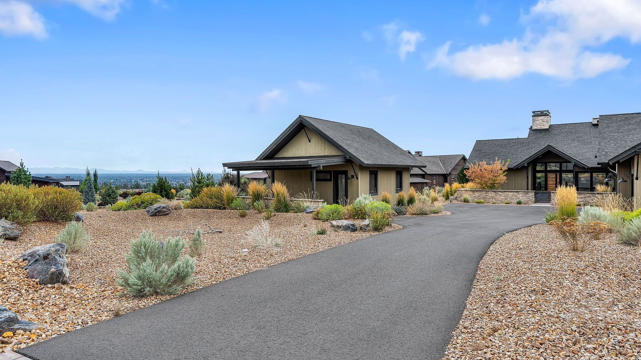 Photo of Outdoor in Powell Butte