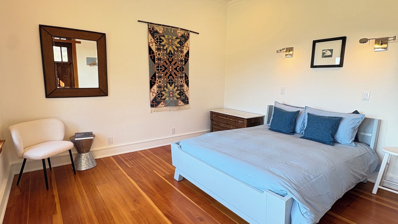 Photo of Bedroom in Little River