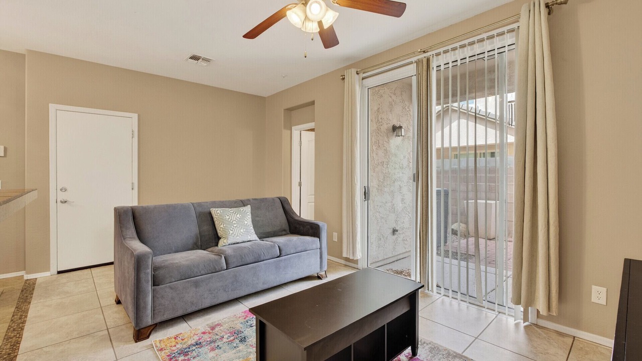 Photo of Livingroom in Avondale