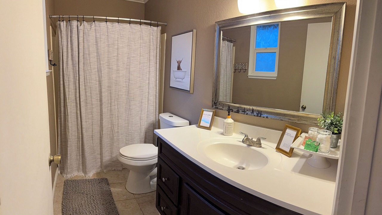 Photo of Bathroom in Shasta View