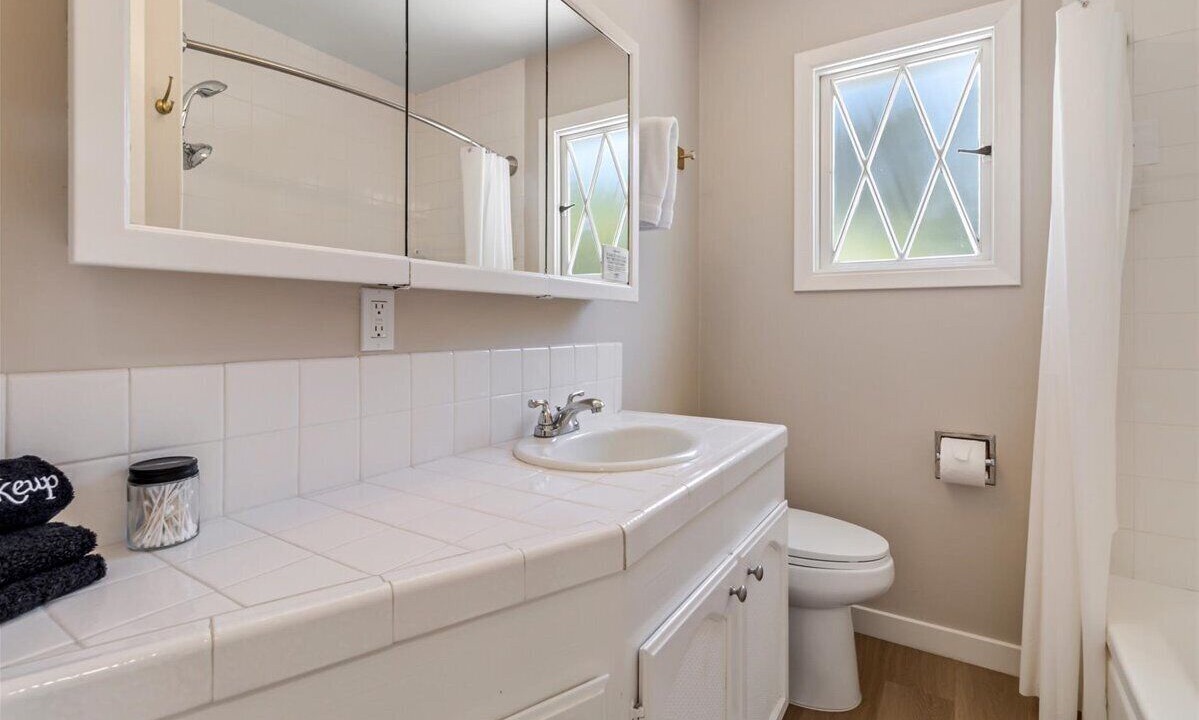 Photo of Bathroom in Del Monte Forest