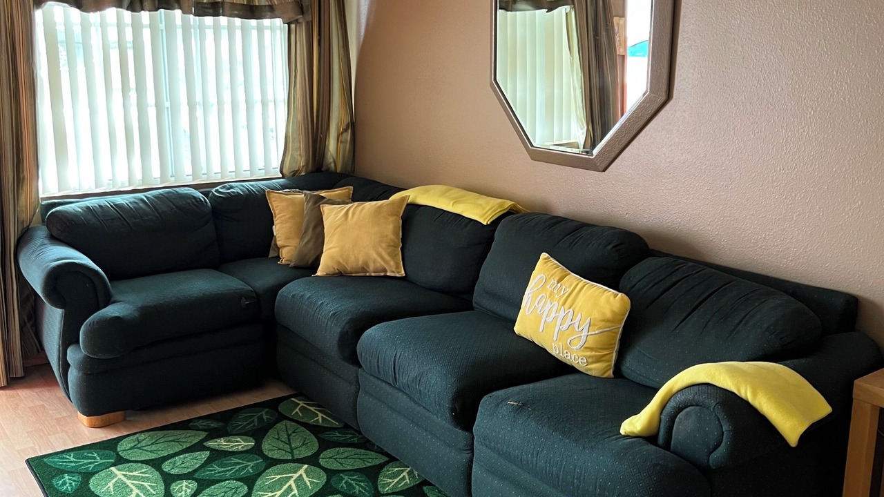 Photo of Livingroom in Lincoln Acres