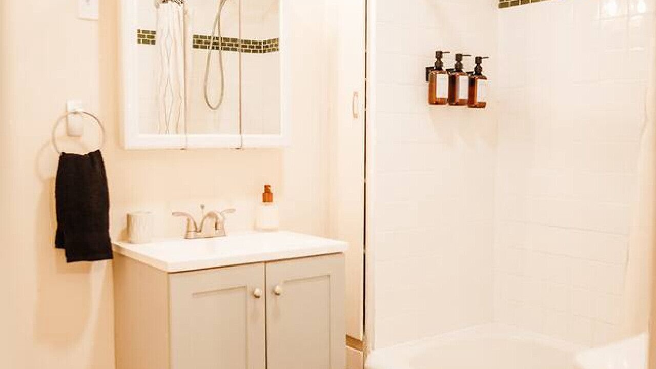 Photo of Bathroom in Downtown Klamath Falls