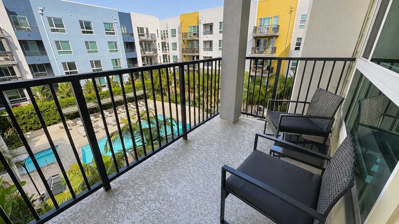 Photo of Patio Balcony in Lyon Street