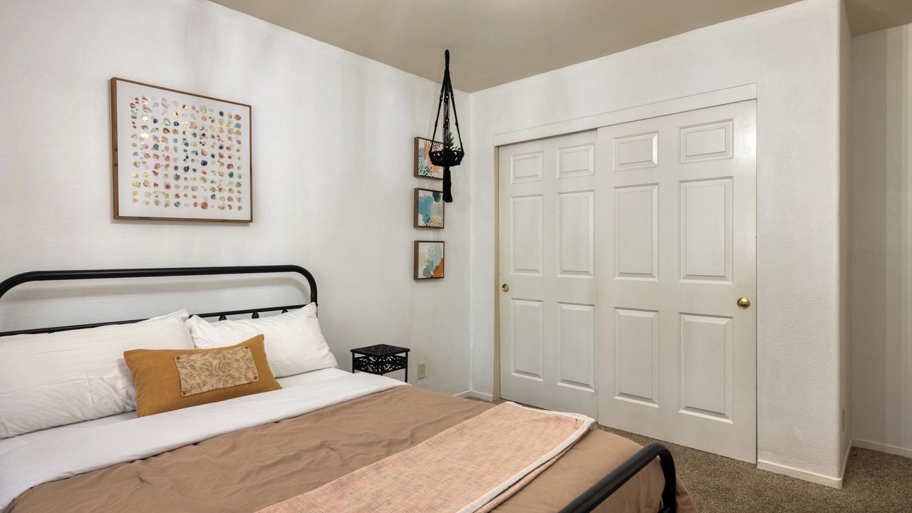 Photo of Bedroom in Santa Rosa