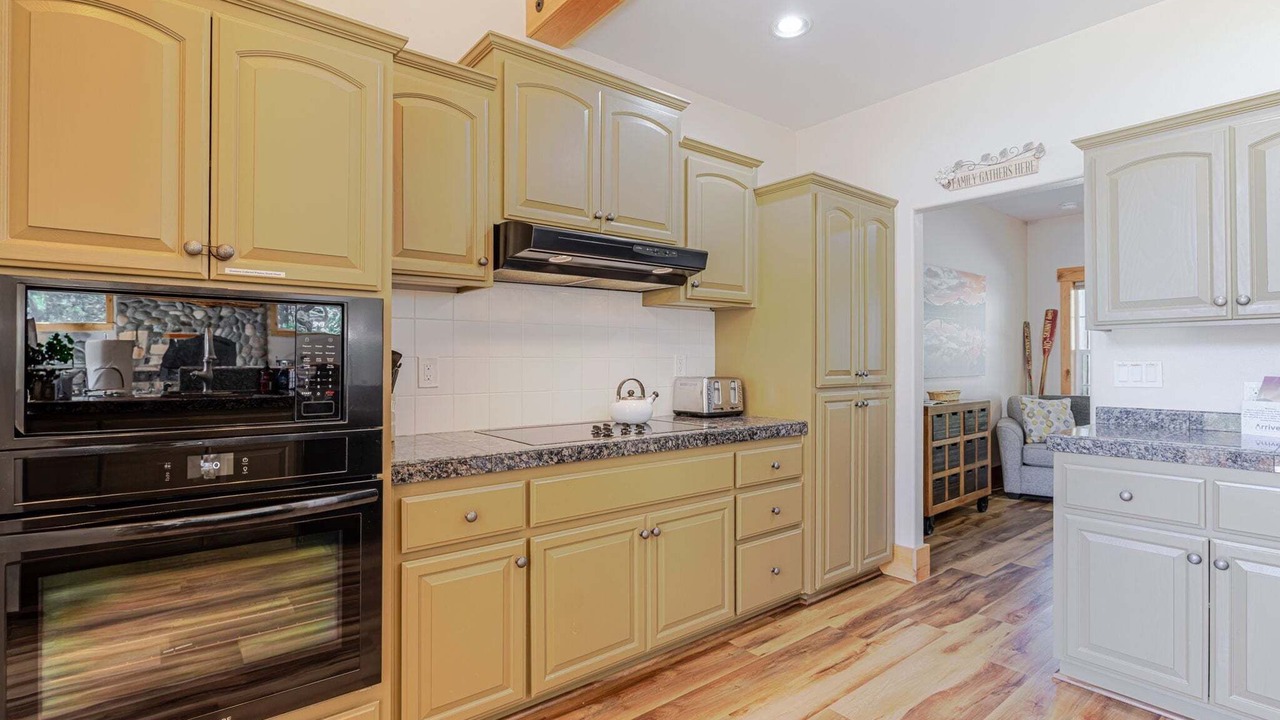 Photo of Kitchen in Three Rivers