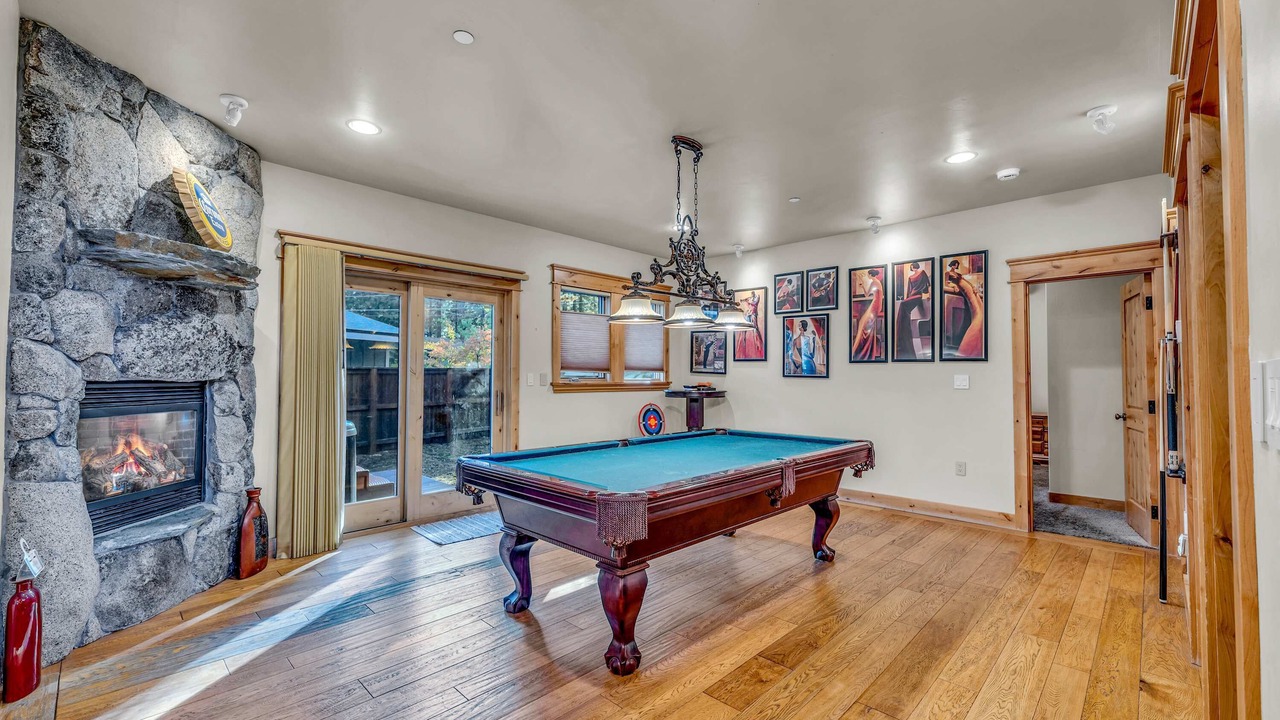Photo of Livingroom in Tahoe Island