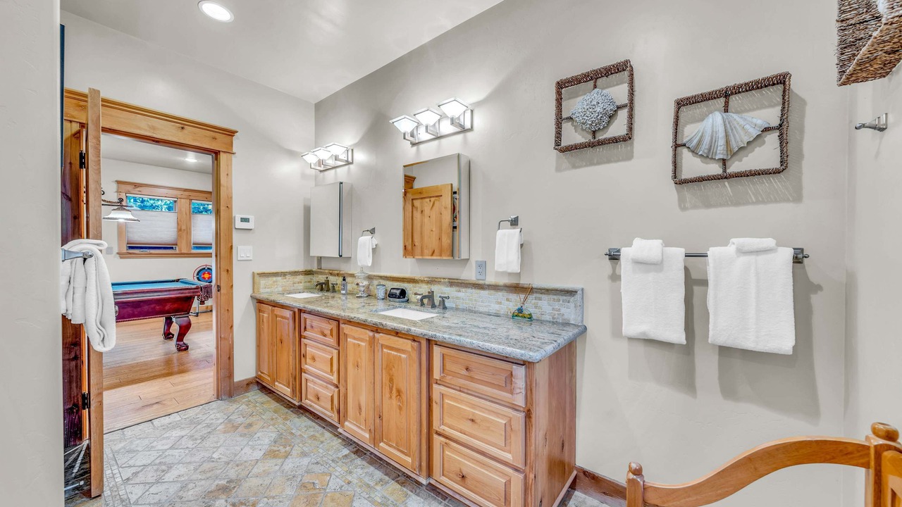 Photo of Bathroom in Tahoe Island