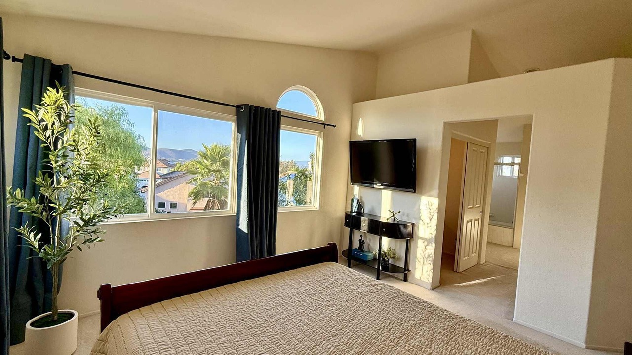 Photo of Bedroom in Miramar Ranch North