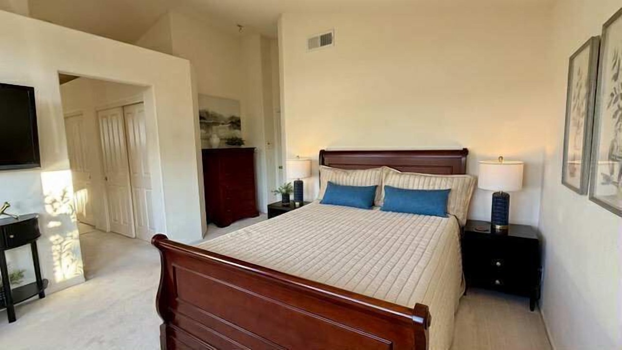 Photo of Bedroom in Miramar Ranch North