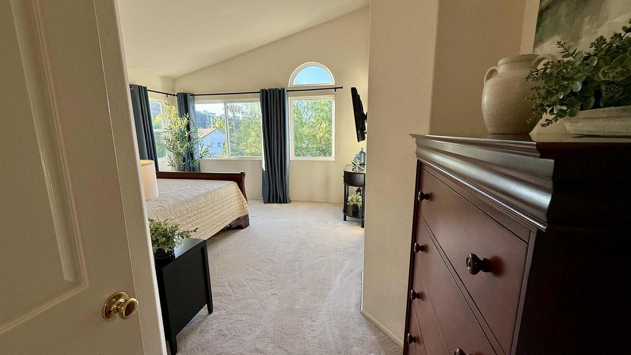 Photo of Bedroom in Miramar Ranch North
