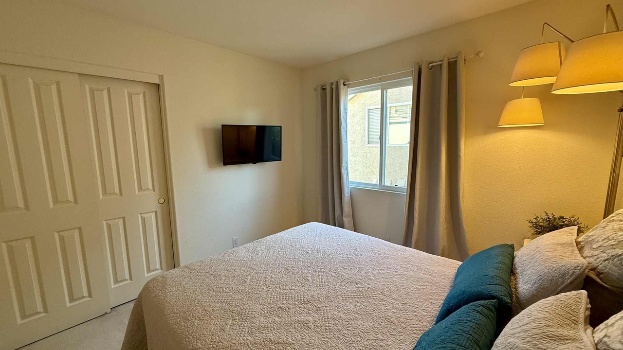 Photo of Bedroom in Miramar Ranch North