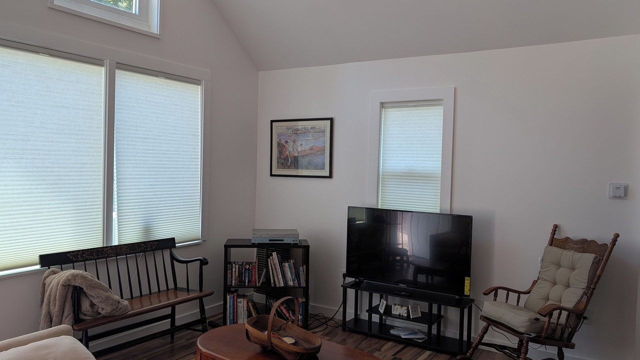 Photo of Livingroom in Guerneville