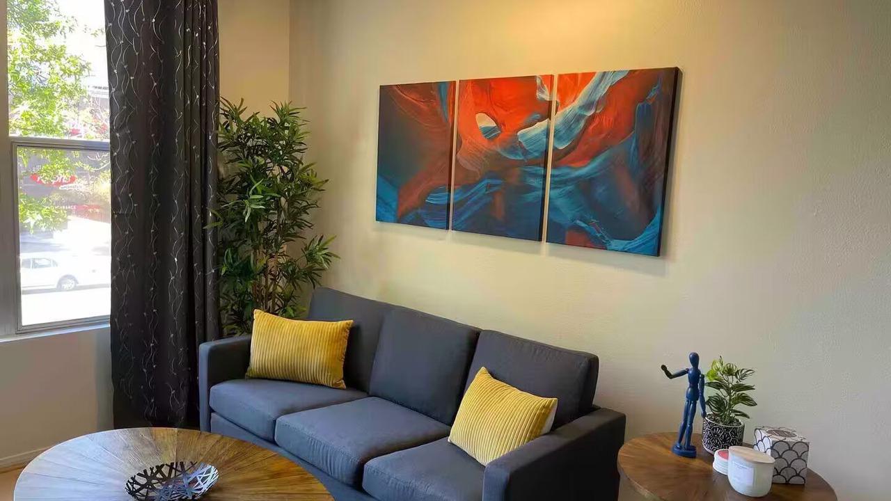 Photo of Livingroom in Downtown San Diego