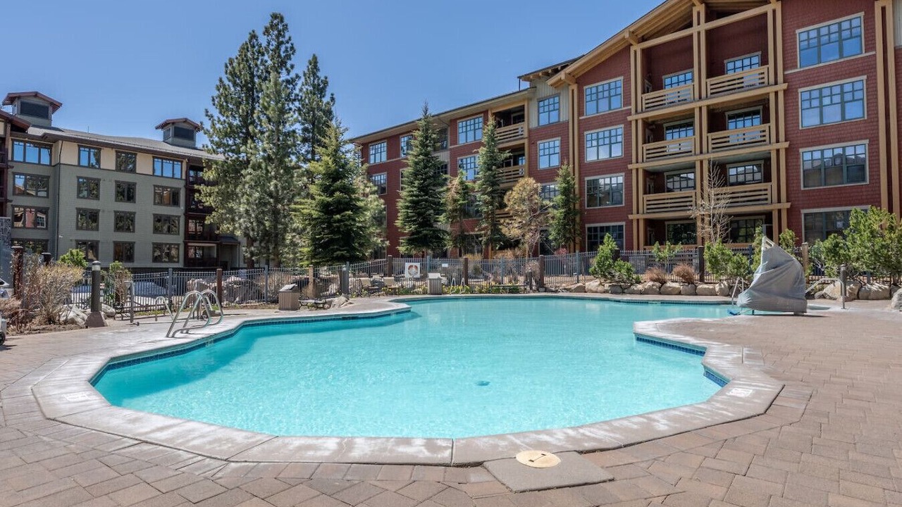 Photo of Outdoor in Mammoth Lakes
