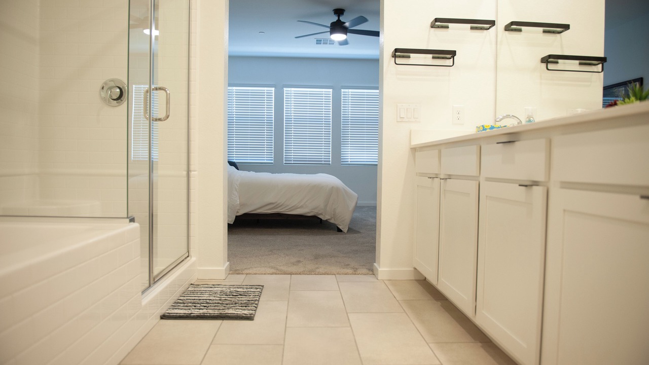 Photo of Bathroom in Townsite