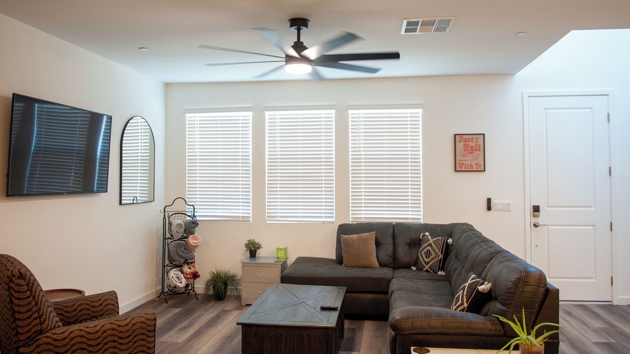 Photo of Livingroom in Townsite