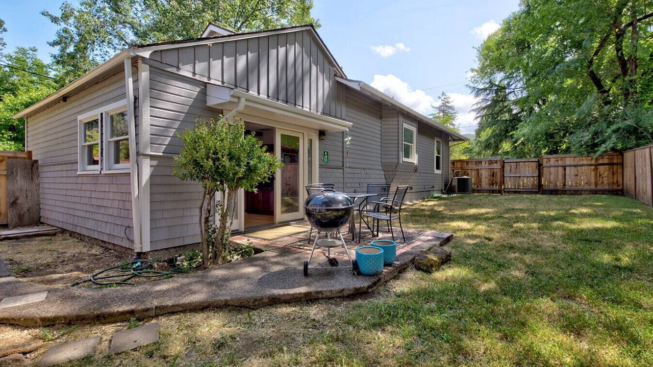 Photo of Outdoor in Grants Pass