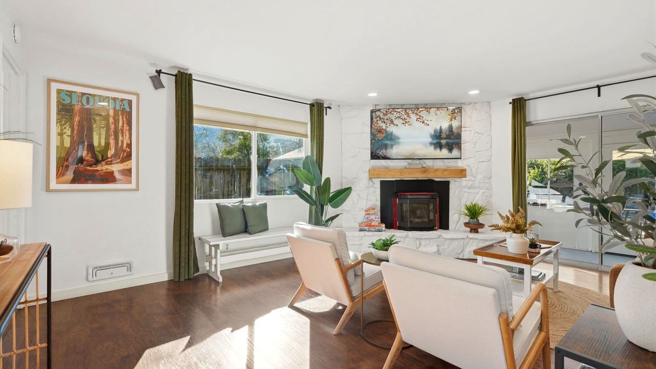 Photo of Livingroom in Kaweah