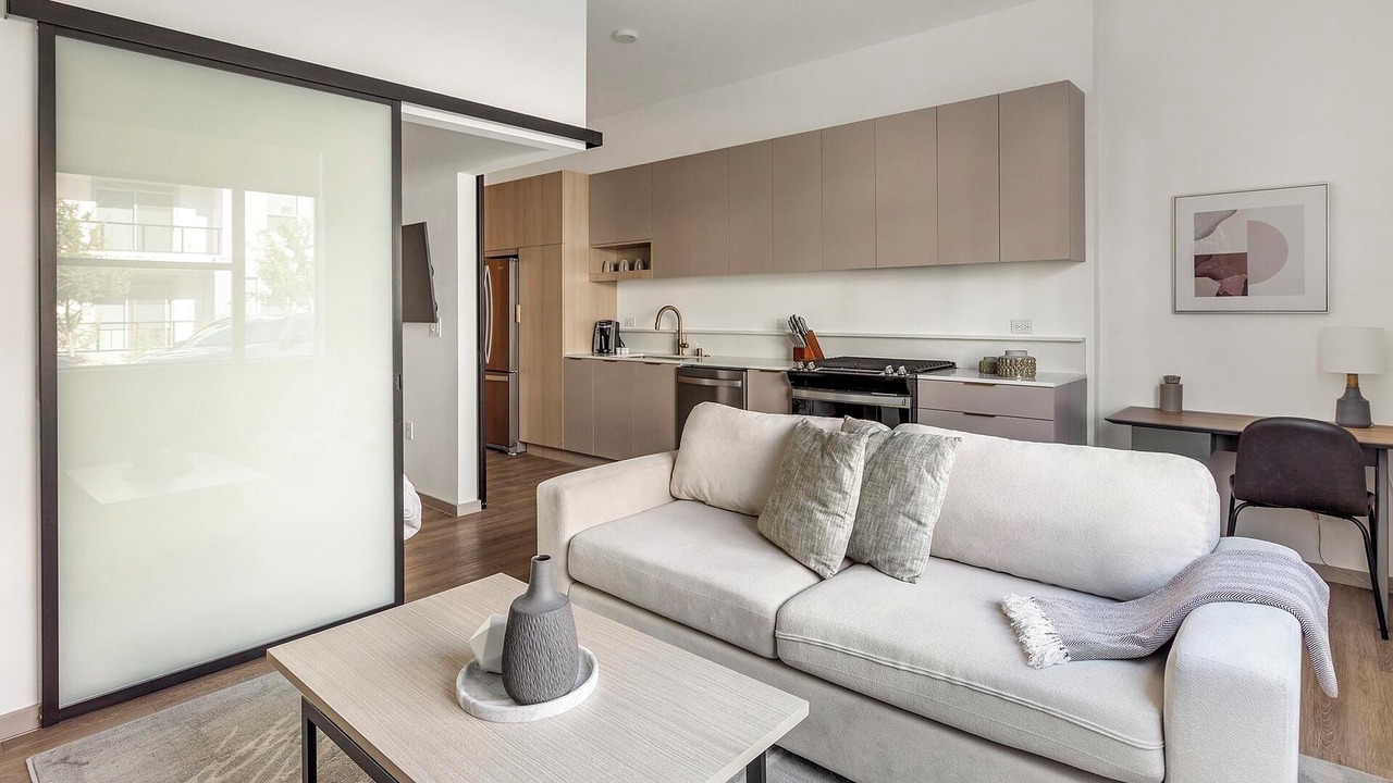 Photo of Livingroom in Spring Valley
